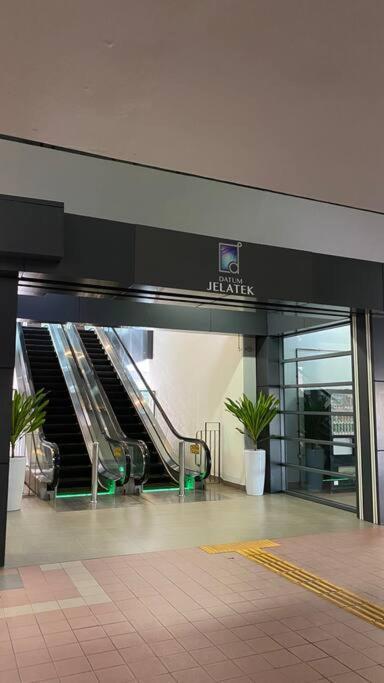 10Mins To Klcc W Lrt+Mall+Netflix Muji Urban 쿠알라룸푸르 외부 사진